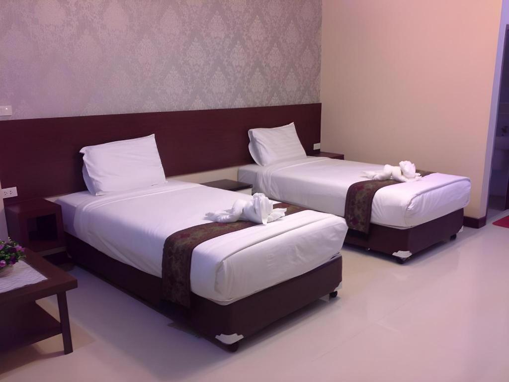 Le Parc Wangnang Hotel Пхитсанулок Экстерьер фото