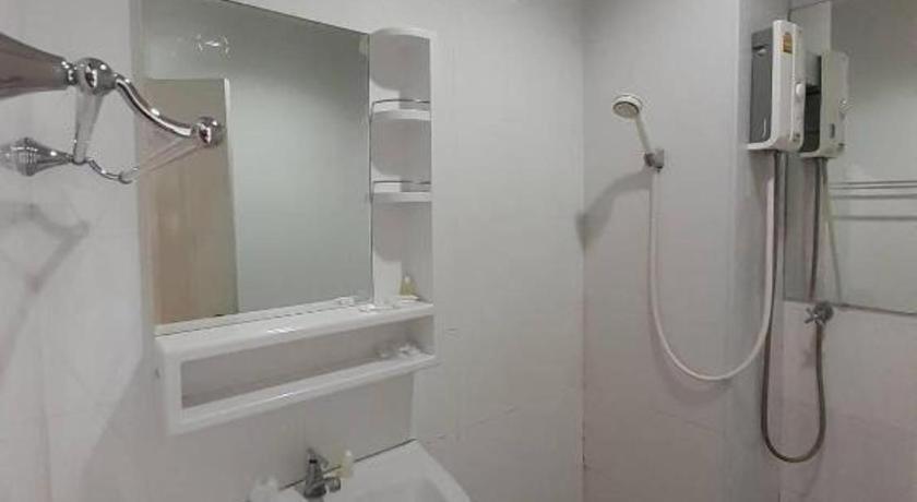 Le Parc Wangnang Hotel Пхитсанулок Экстерьер фото