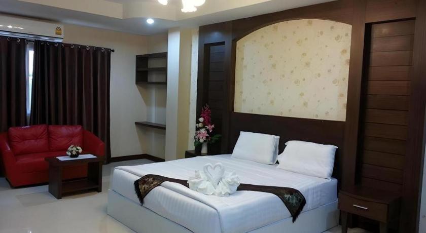 Le Parc Wangnang Hotel Пхитсанулок Экстерьер фото